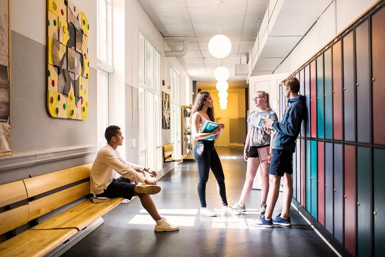 Navigating the College Application Process: A Timeline for Success